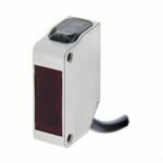 Czujnik fotoelektryczny, obudowa prostokątna, stal nierdzewna, czerwona dioda LED, retrorefleksyjny, 4?m, PNP, światło-WŁ/ciemno-WŁ, wyjście przełączające z przewodem, przewód 2?m, E3ZM-R81H 2M