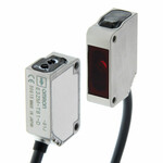 Czujnik fotoelektryczny,obudowa prostokątna,stal nierdzewna,dioda LED podczerwieni,przezświetlenie,15 m,PNP,światło-włącz/ciemność-włącz,kabel 2 m,E3ZM-T81 2M