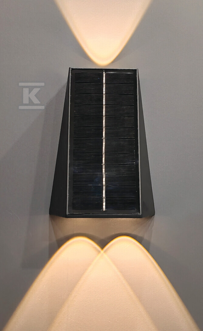 Oprawa solarna architektoniczna LED 3 x - LGS521N
